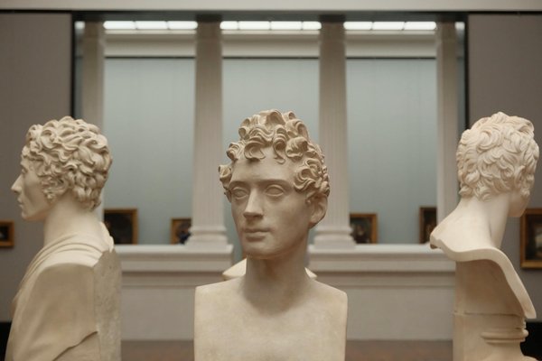 Bâtir une Infrastructure Énergétique Écoresponsable : Défis à Surmonter et Opportunités à Saisir